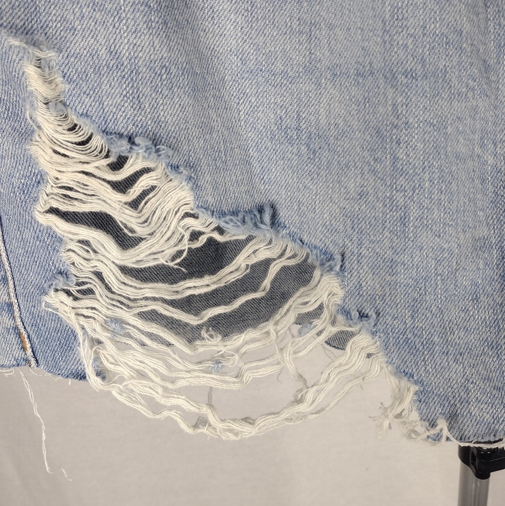 Topshop Ripped A line Mom Shorts In Mid Blue Size 6 NWOT - Picture 7 of 11